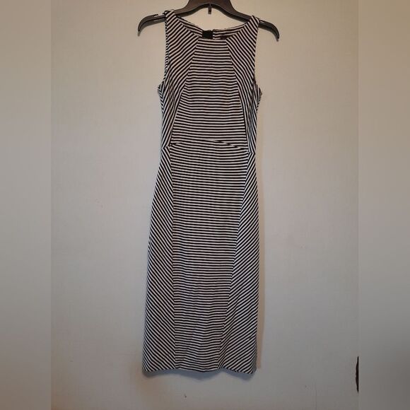 Banana Republic Striped bodycon black and white dress size 2 midi mid length - Picture 1 of 4